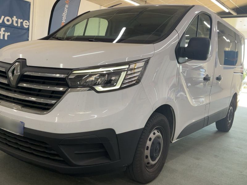 Renault Trafic 2.0 BLUE dCi L1H1 2T8 Grand Confort 2023 – снимка 2