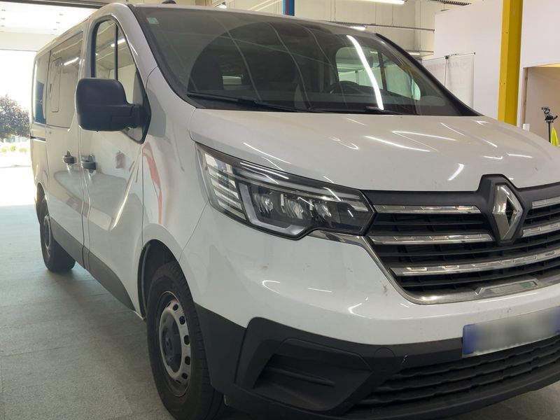 Renault Trafic 2.0 BLUE dCi L1H1 2T8 Grand Confort 2023 – снимка 12