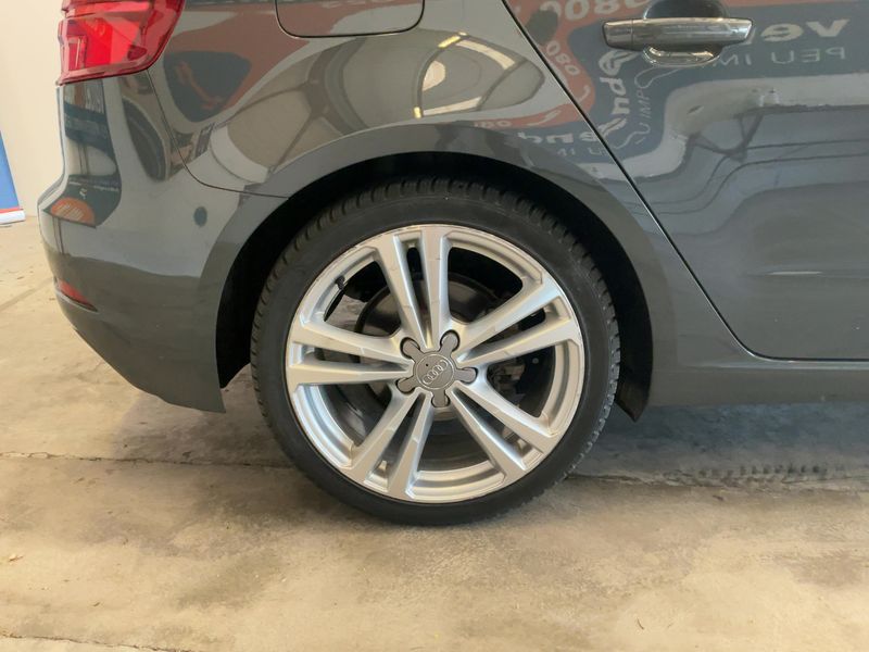 Audi A3 Sportback 2.0 TFSI quattro S line 2018 – снимка 9