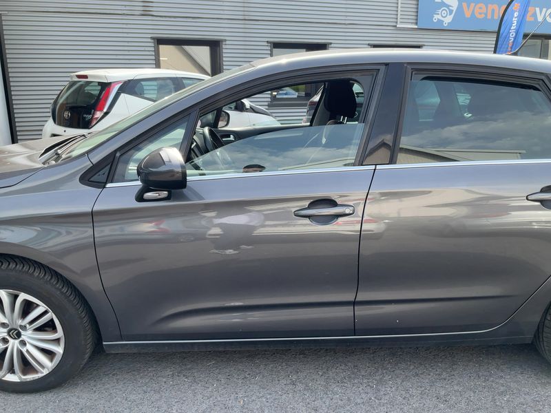 Citroen C4 1.2 e-THP Millenium 2017 – снимка 4