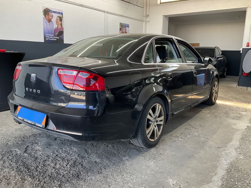 Seat Exeo 2.0 TDI Sport 2012 – снимка 2