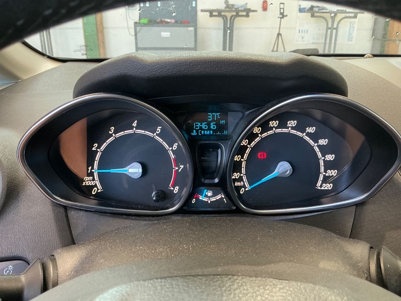 Ford Fiesta 1.0 EcoBoost Titanium 2013 – снимка 4