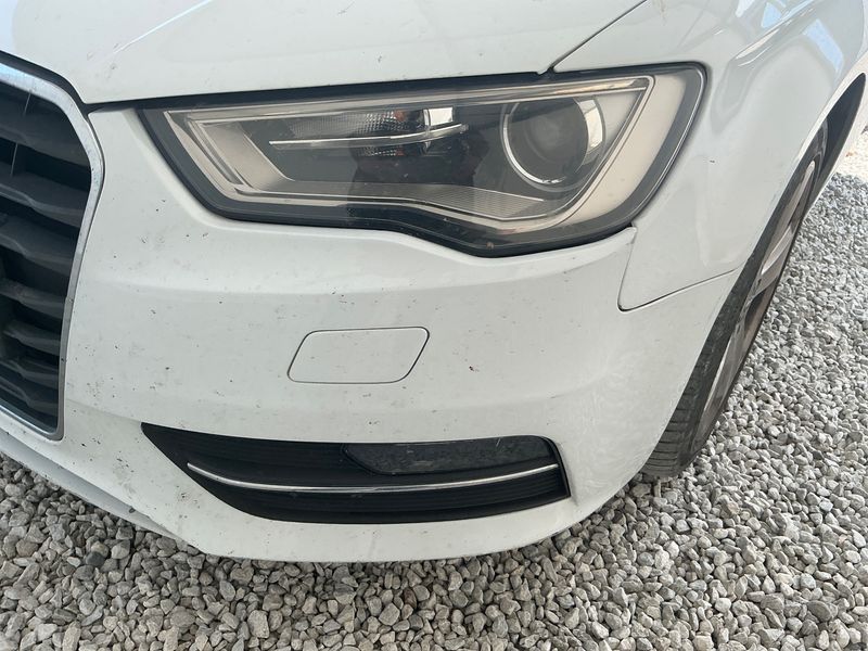 Audi A3 Sportback 1.6 TDI Ambition 2015 – снимка 28
