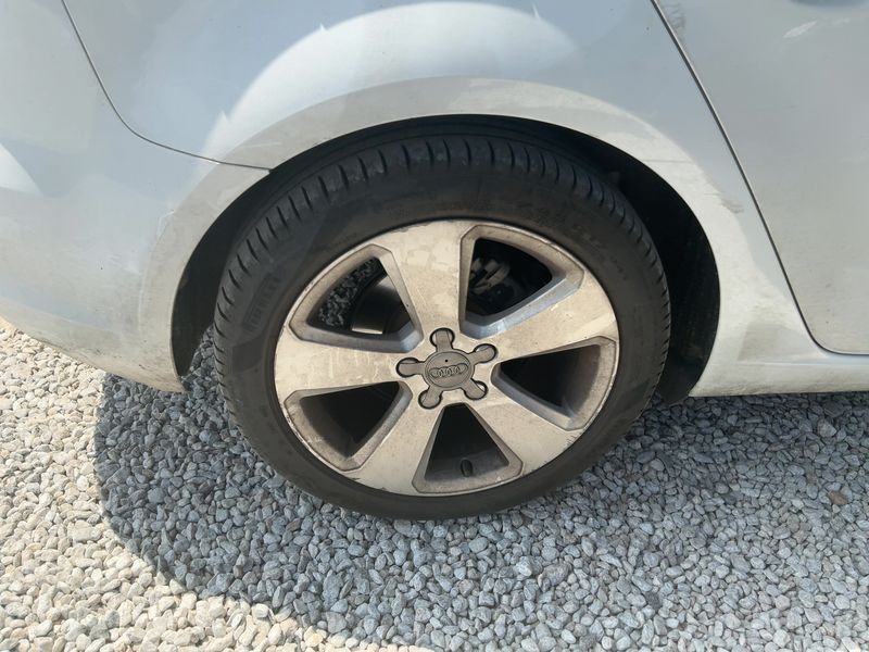 Audi A3 Sportback 1.6 TDI Ambition 2015 – снимка 9
