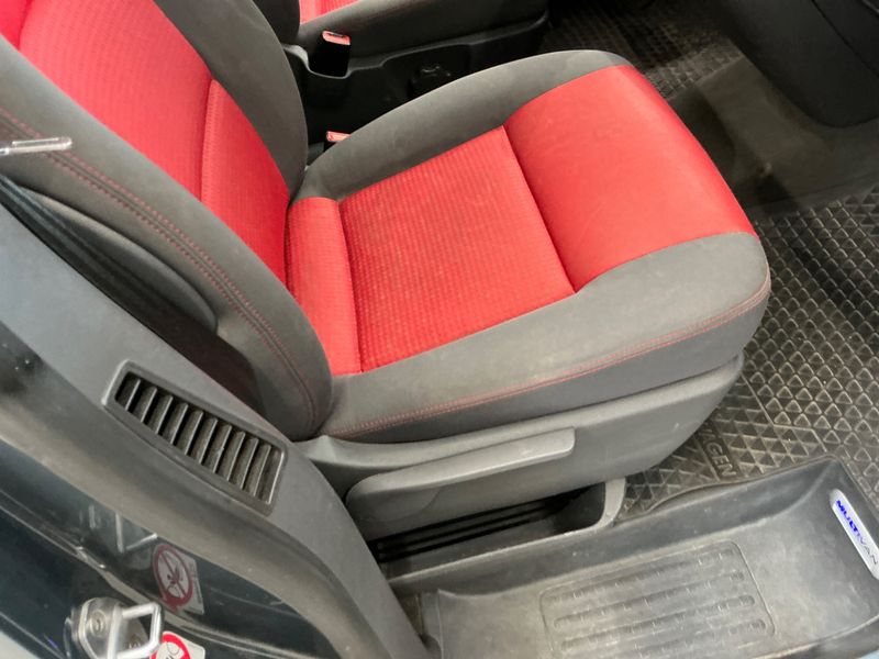 Volkswagen T5 Multivan 2.5 TDI Comfortline 2006 – снимка 38