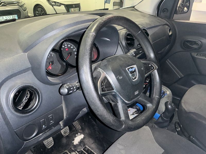 Dacia Lodgy 1.6 SCe Silver Line 2017 – снимка 28
