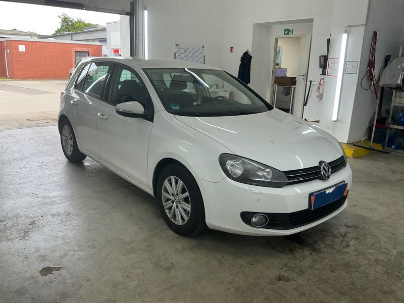Volkswagen Golf VI 1.2 TSI Move 2012 – снимка 1