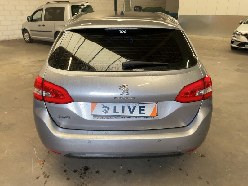 Peugeot 308 1.2 e-THP Active 2014 – снимка 7