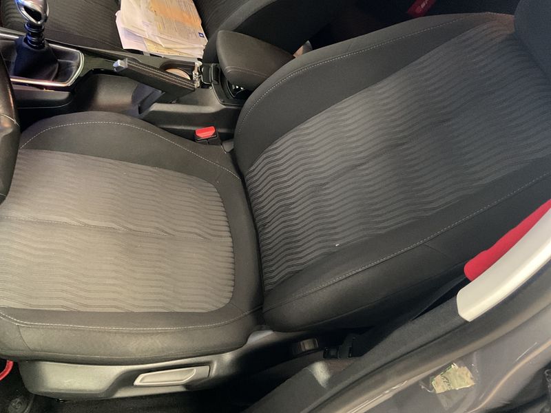 Peugeot 308 1.2 e-THP Active 2014 – снимка 25