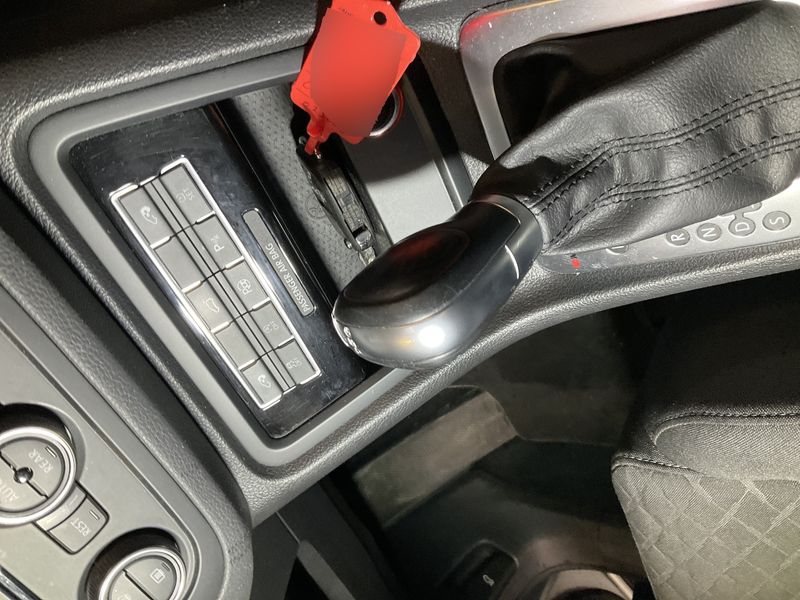 Volkswagen Sharan 2.0 TDI IQ.DRIVE 4Motion 2019 – снимка 27