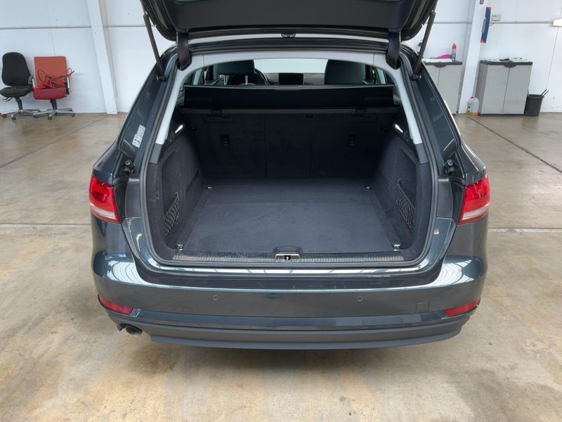 Audi A4 2.0 TDI 2016 – снимка 15