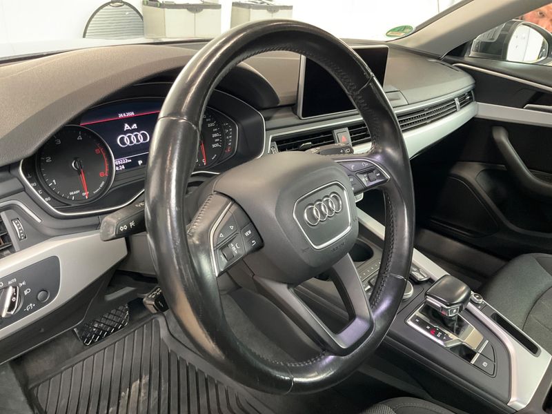 Audi A4 2.0 TDI 2016 – снимка 24
