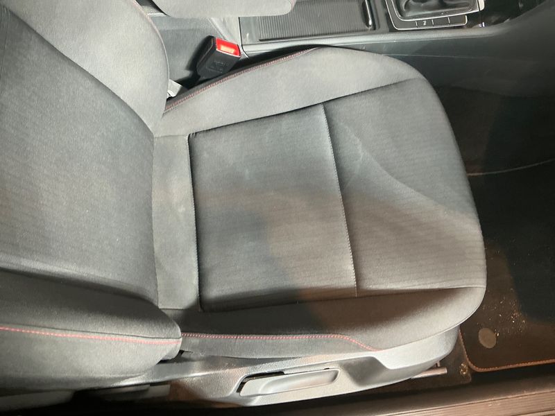 Volkswagen Golf VII 2.0 TDI Sound 2017 – снимка 28