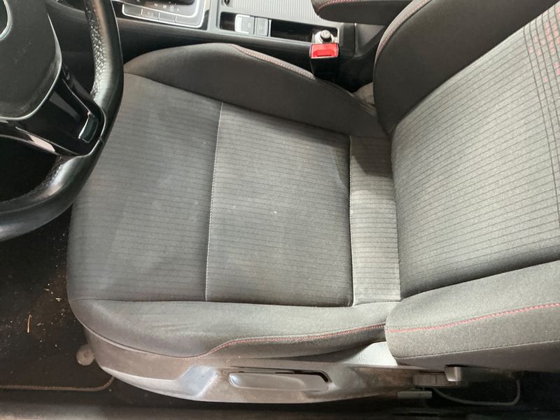 Volkswagen Golf VII 2.0 TDI Sound 2017 – снимка 25