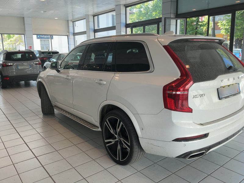 Volvo XC90 2.0 D5 R-Design AWD 2018 – снимка 6