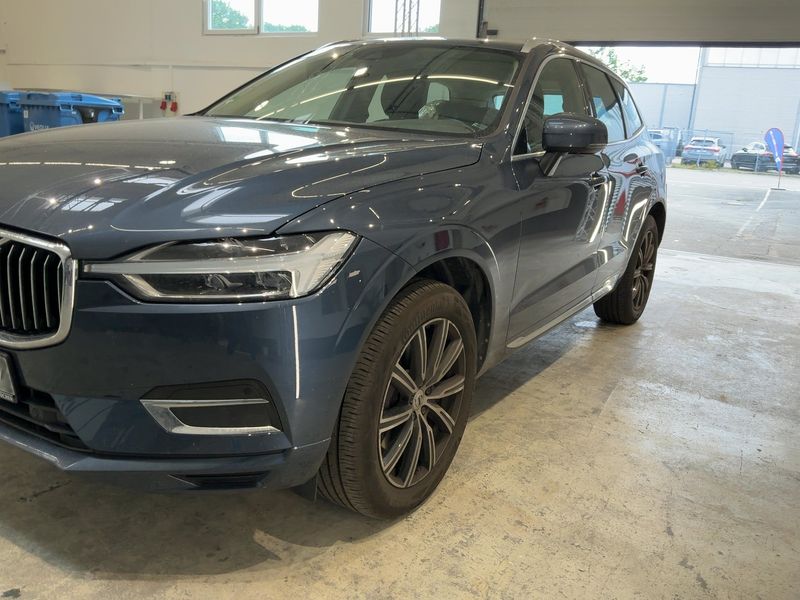 Volvo XC60 2.0 B5 Mild-Hybrid Inscription 2WD 2020 – снимка 2
