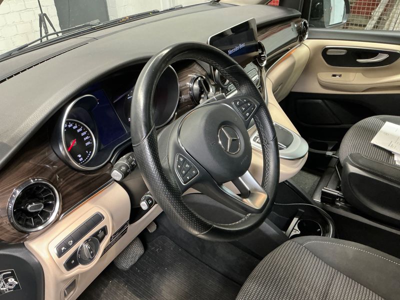 Mercedes-Benz V-Klasse Marco Polo V 300 d EDITION RWD 2021 – снимка 23