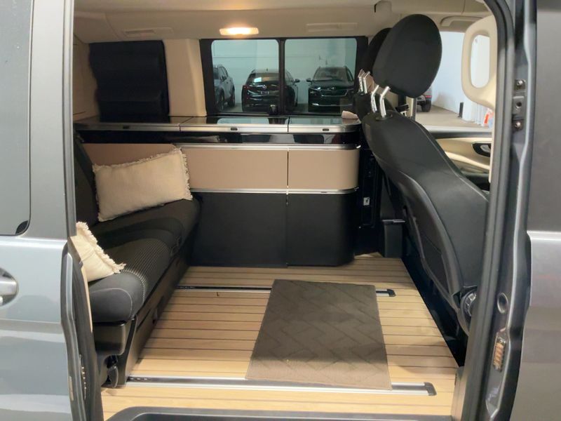 Mercedes-Benz V-Klasse Marco Polo V 300 d EDITION RWD 2021 – снимка 19