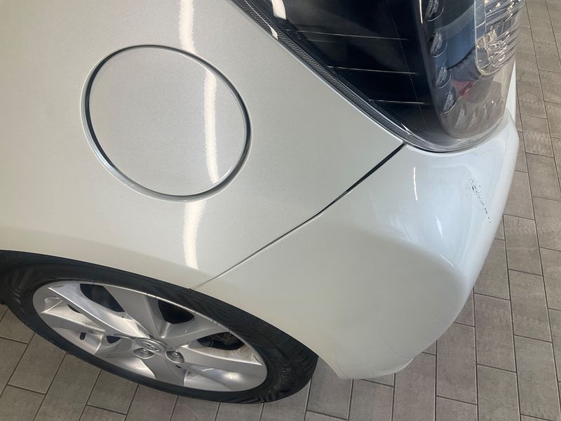 Toyota Yaris 1.5 Hybrid Club 2013 – снимка 27