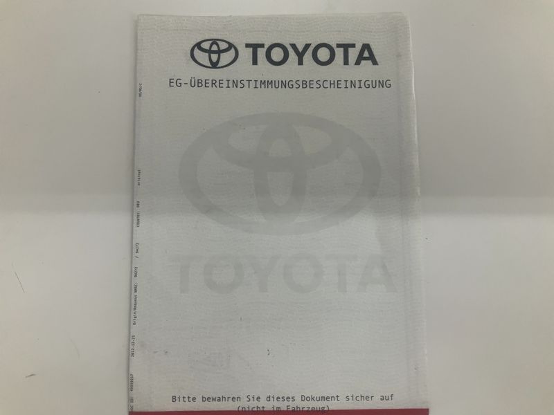 Toyota Yaris 1.5 Hybrid Club 2013 – снимка 21
