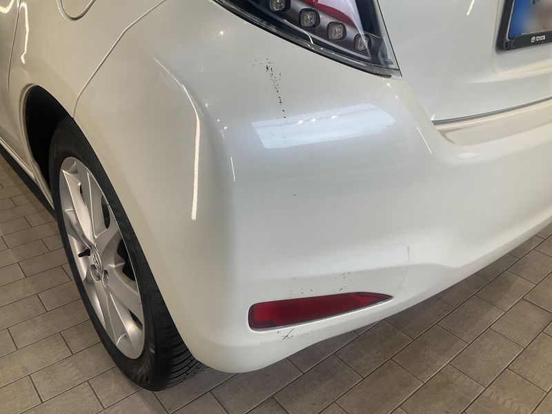 Toyota Yaris 1.5 Hybrid Club 2013 – снимка 26