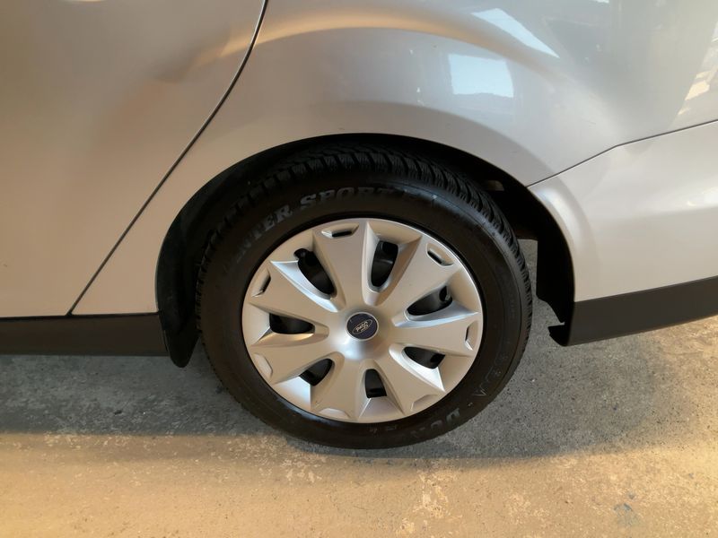 Ford Focus 1.6 Ti-VCT Trend 2011 – снимка 5