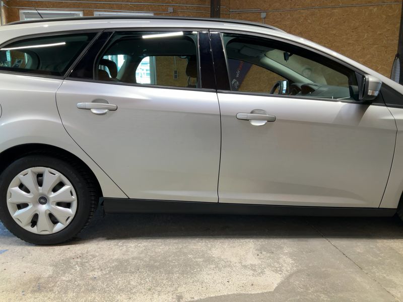 Ford Focus 1.6 Ti-VCT Trend 2011 – снимка 10