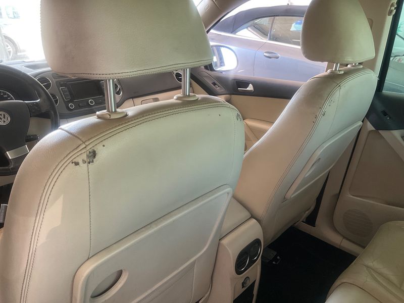 Volkswagen Tiguan 2.0 TDI Sport & Style 4Motion 2010 – снимка на щета 30