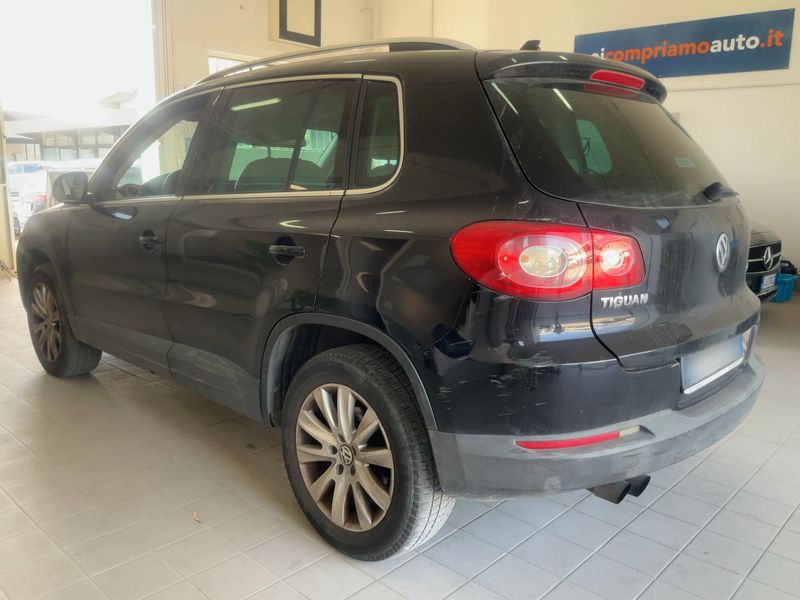 Volkswagen Tiguan 2.0 TDI Sport & Style 4Motion 2010 – снимка на щета 6