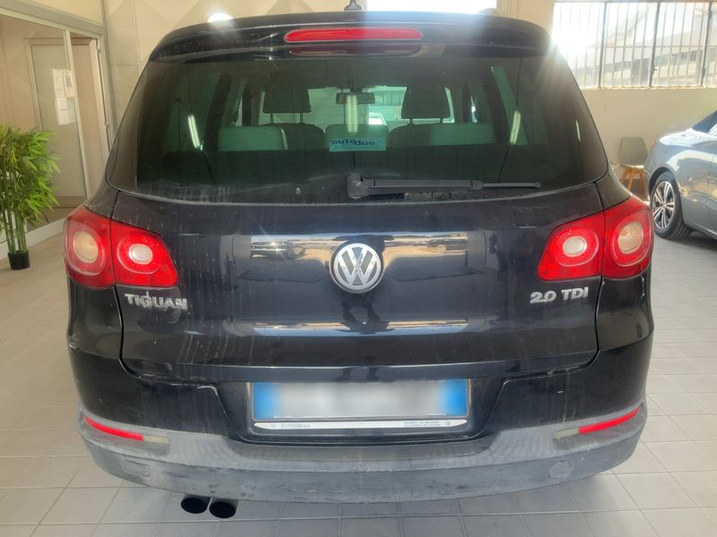 Volkswagen Tiguan 2.0 TDI Sport & Style 4Motion 2010 – снимка 15