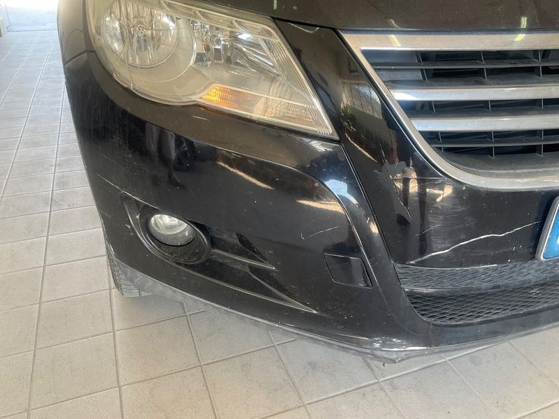 Volkswagen Tiguan 2.0 TDI Sport & Style 4Motion 2010 – снимка на щета 39