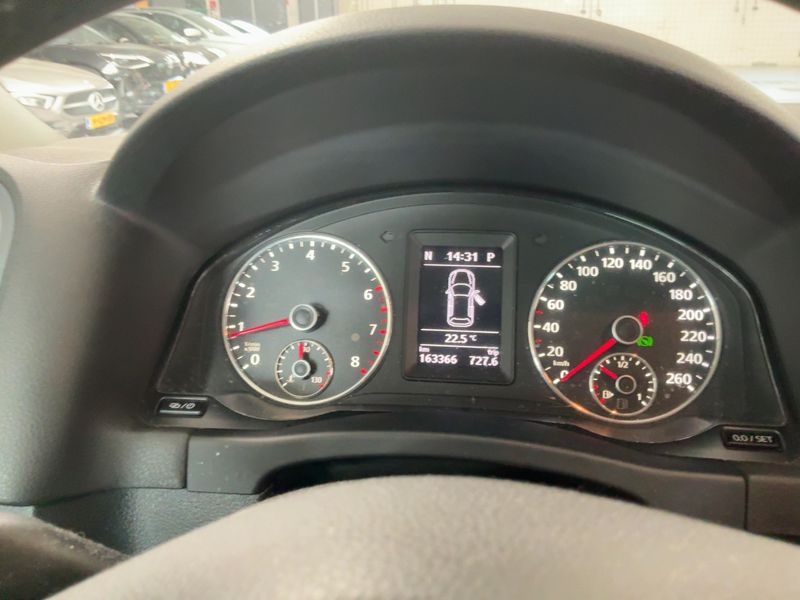Volkswagen Tiguan 2.0 TSI Highline 4Motion BlueMotion Tech 2016 – снимка 18