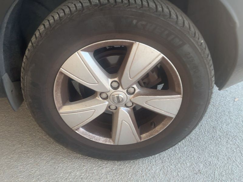 Volvo XC40 1.5 T3 Momentum Core 2WD 2020 – снимка 5