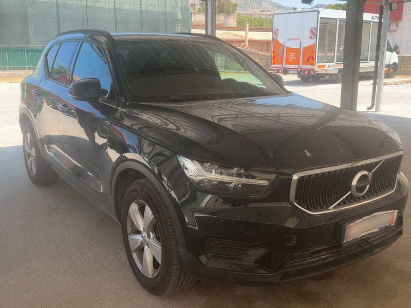 Volvo XC40 1.5 T3 Momentum Core 2WD 2020 – снимка 12
