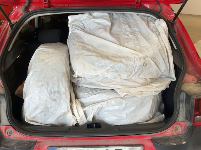 Citroen C4 Cactus 1.2 e-VTi Feel 2015 – снимка 16