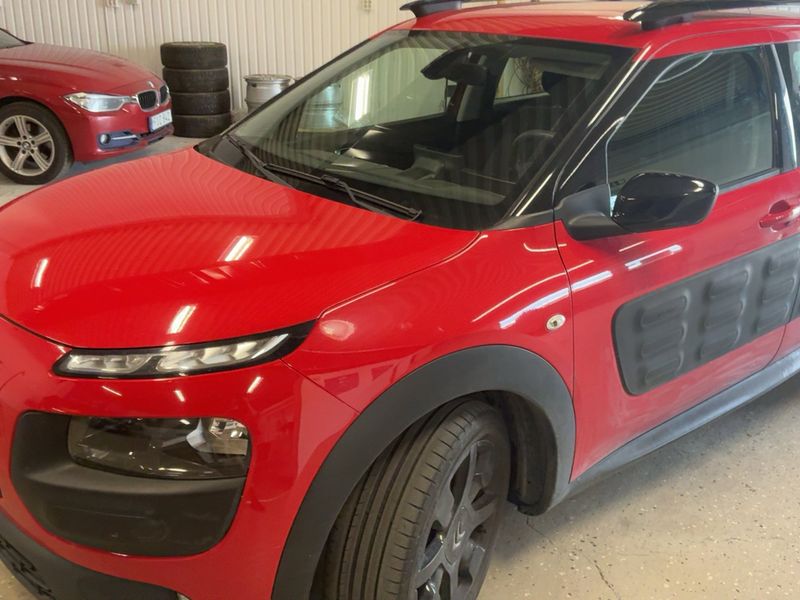 Citroen C4 Cactus 1.2 e-VTi Feel 2015 – снимка 2