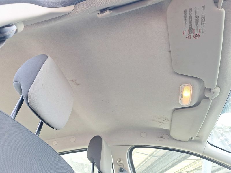 Renault Clio 1.2 Authentique 2010 – снимка 78