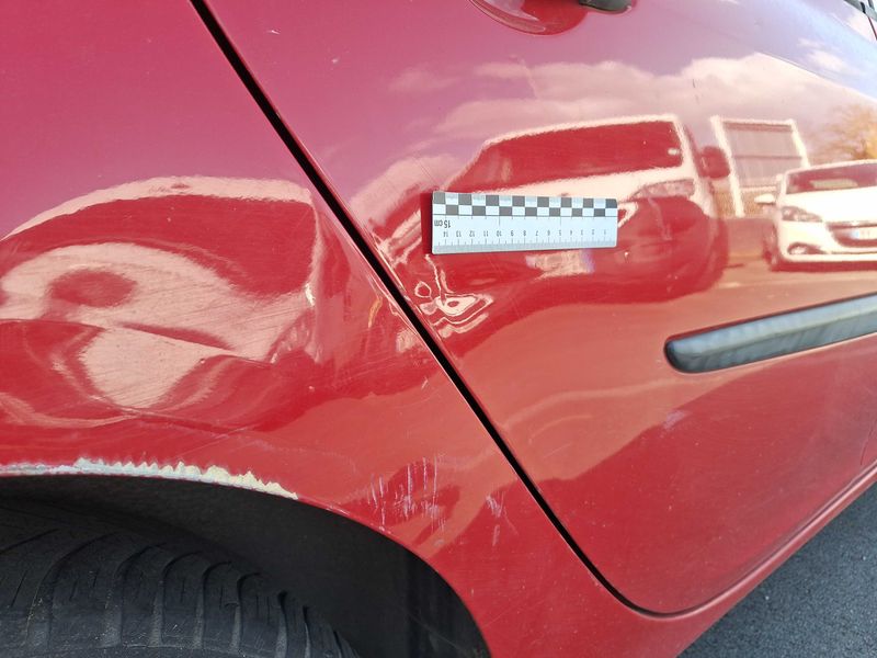 Renault Clio 1.2 Authentique 2010 – снимка 27