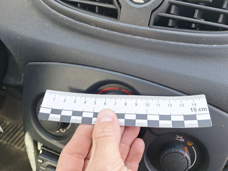Renault Clio 1.2 Authentique 2010 – снимка 72