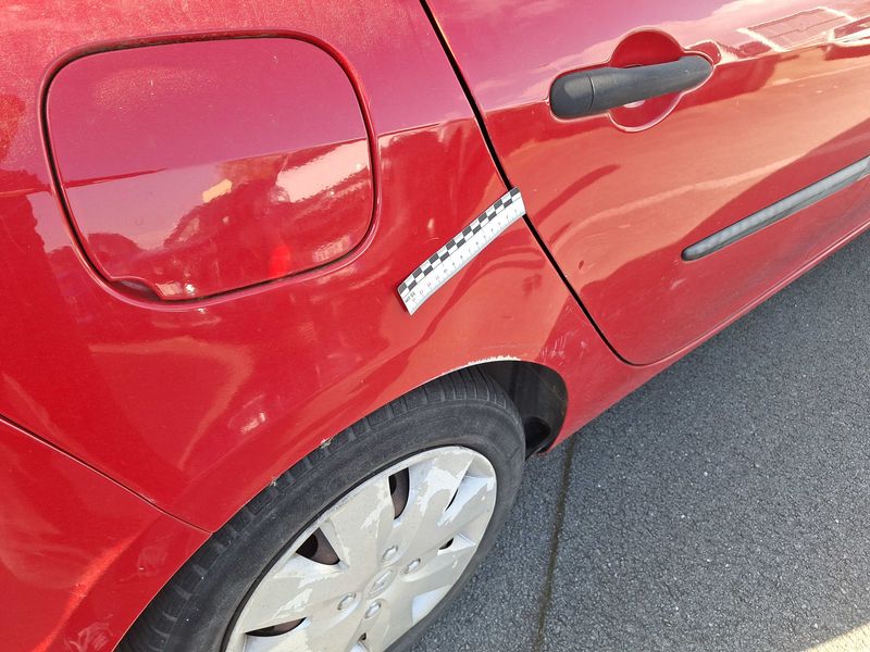 Renault Clio 1.2 Authentique 2010 – снимка 22