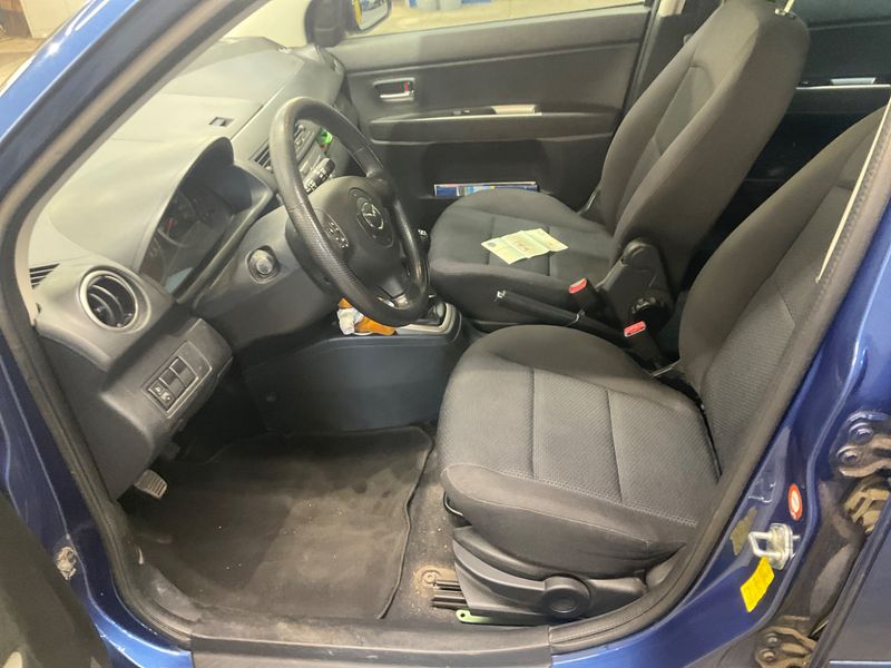 Mazda 2 1.4 Active 2007 – снимка 3