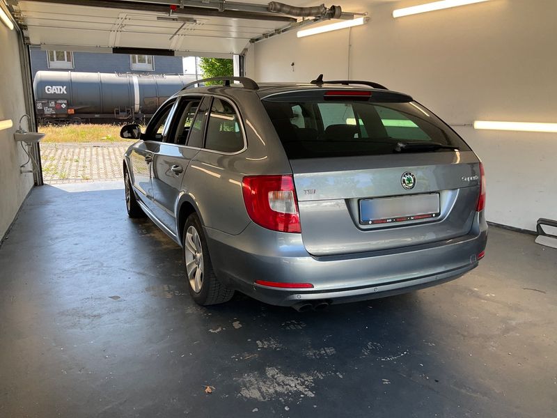 Skoda Superb 1.8 TSI Ambition 2013 – снимка 6