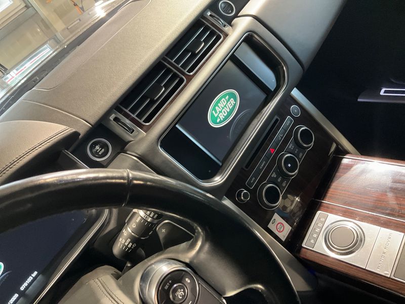 Land Rover Range Rover 4.4 SDI Vogue 2016 – снимка 27