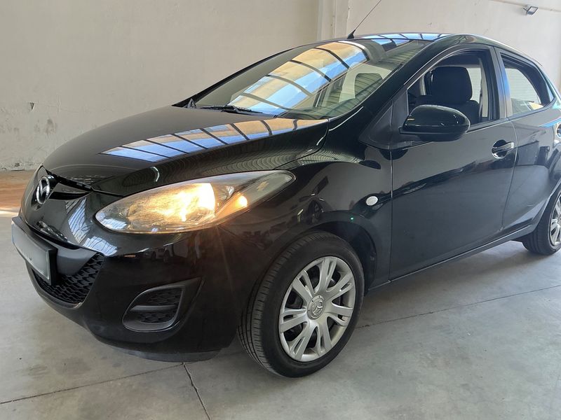 Mazda 2 1.3 Active 2013 – снимка 2
