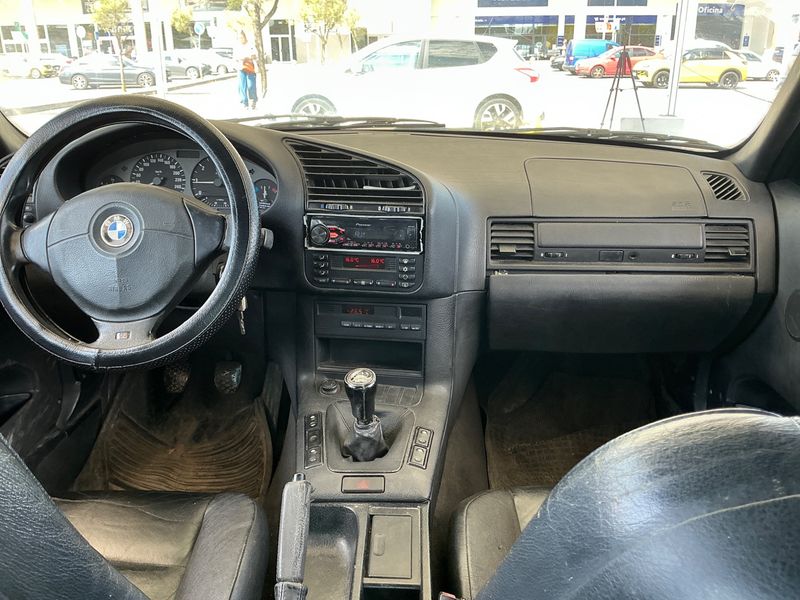 BMW 3er 318tds 1997 – снимка на щета