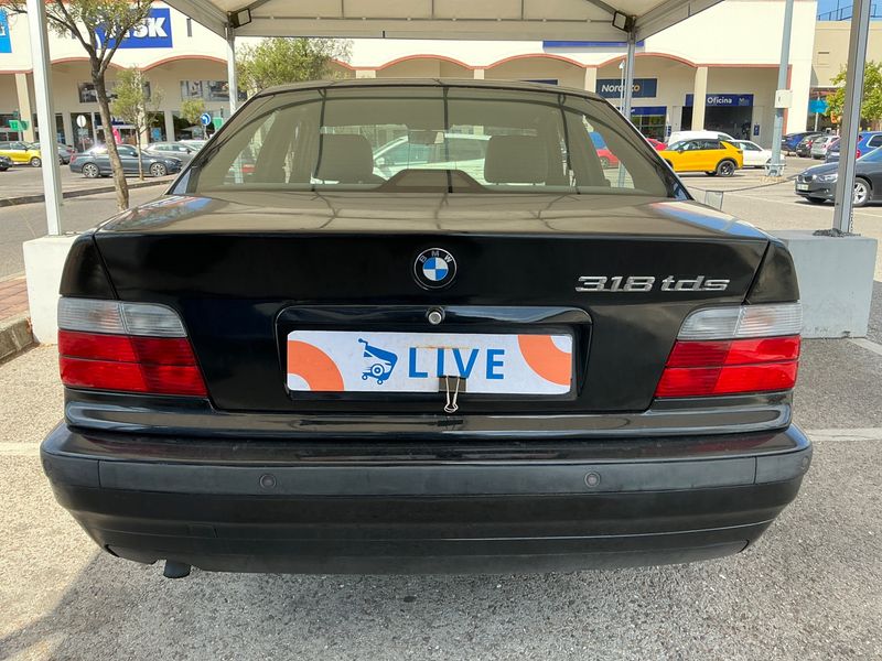 BMW 3er 318tds 1997 – снимка на щета