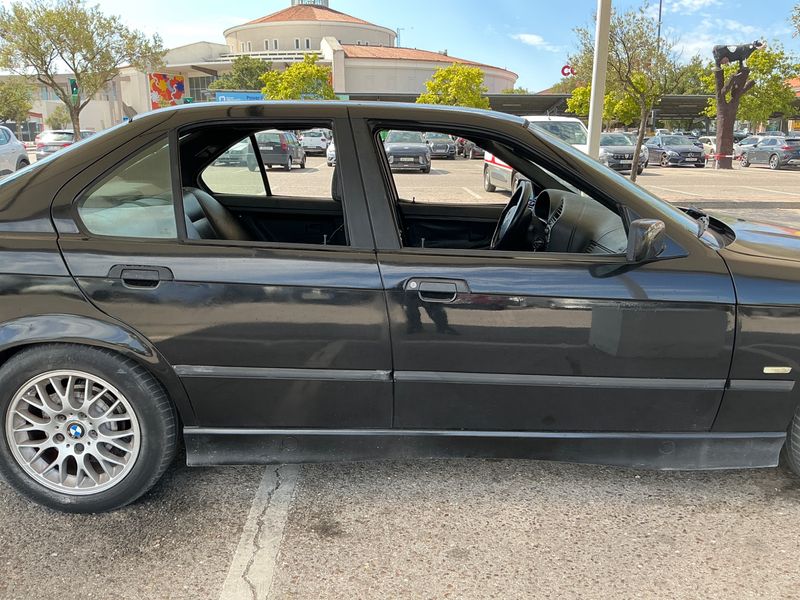 BMW 3er 318tds 1997 – снимка на щета
