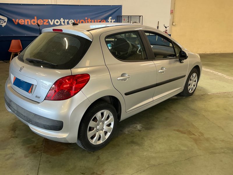 Peugeot 207 1.6 HDi Style 2008 – снимка 2