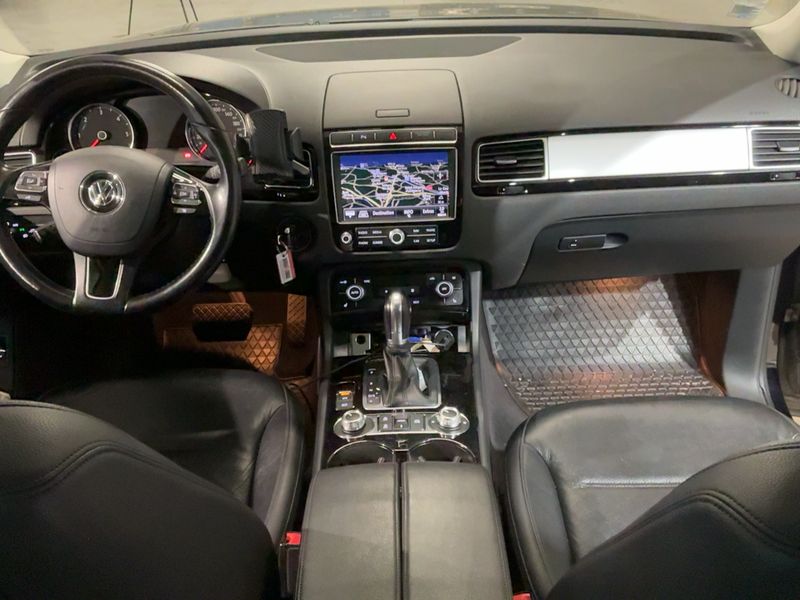 Volkswagen Touareg 3.0 V6 TDI Terrain Tech BlueMotion Tech 2018 – снимка 17