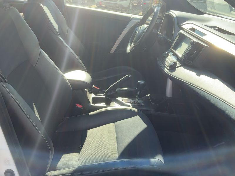 Toyota RAV 4 2.5 Hybrid Design 2016 – снимка 16